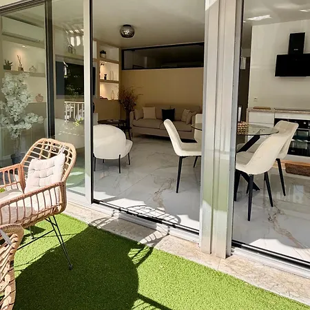 Le Soleil Tropezien, Somptueux 2 Pieces - Terrasse Vue דירה *